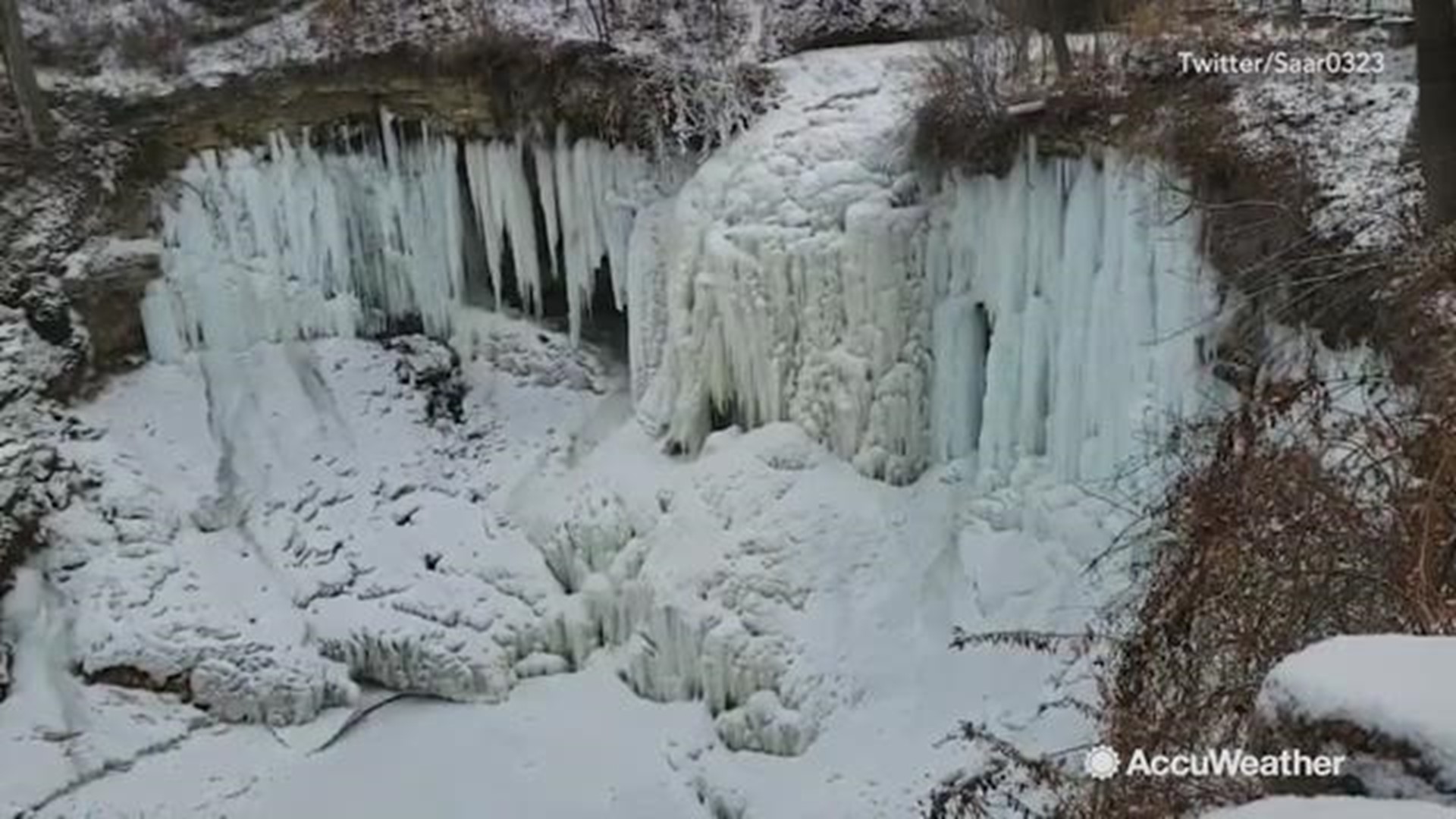 A Twitter user posted a video on Jan. 13 showing the Minnehaha Falls in Minneapolis, Minnesota, starting to freeze. One week later, the same Twitter user updated his followers that the waterfall did, in fact freeze solid.