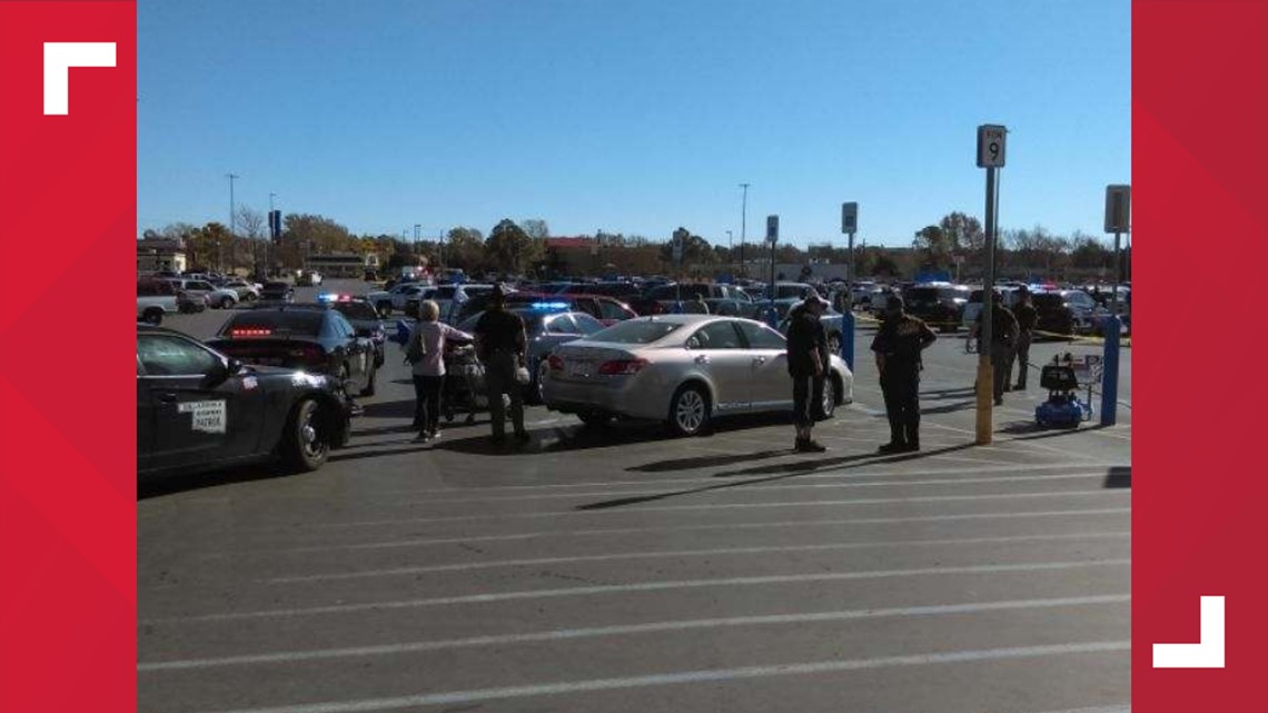 3 people killed in shooting outside Walmart in Duncan, Oklahoma