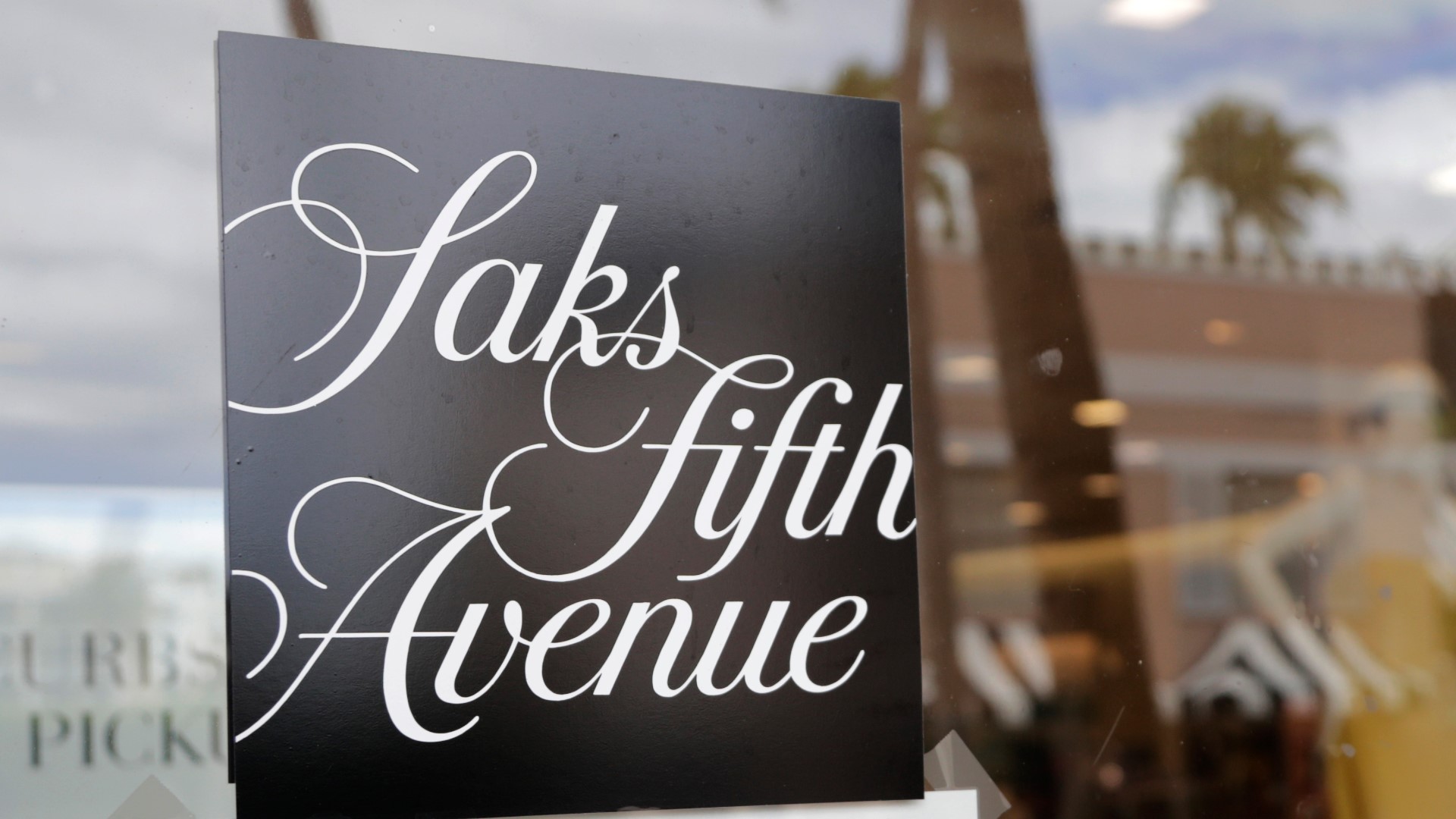 Saks Fifth Avenue to go fur-free | newscentermaine.com