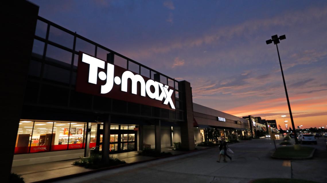 Some TJ Maxx, Marshalls workers are wearing body cameras. Here's why | newscentermaine.com