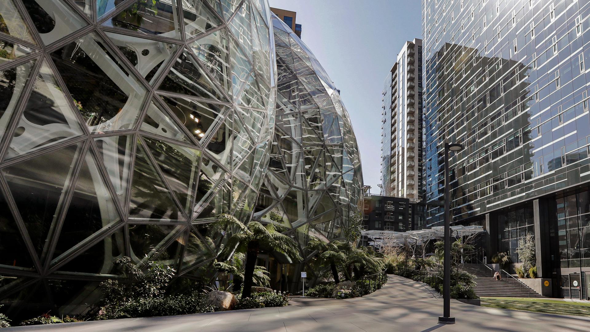 Amazon return to office Workers to be in office 5 days a week in 2025