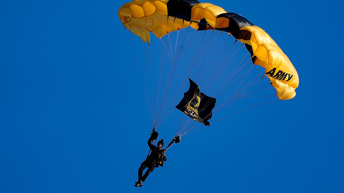 US Army skydivers prompt US Capitol evacuation | newscentermaine.com - Vimarsana News