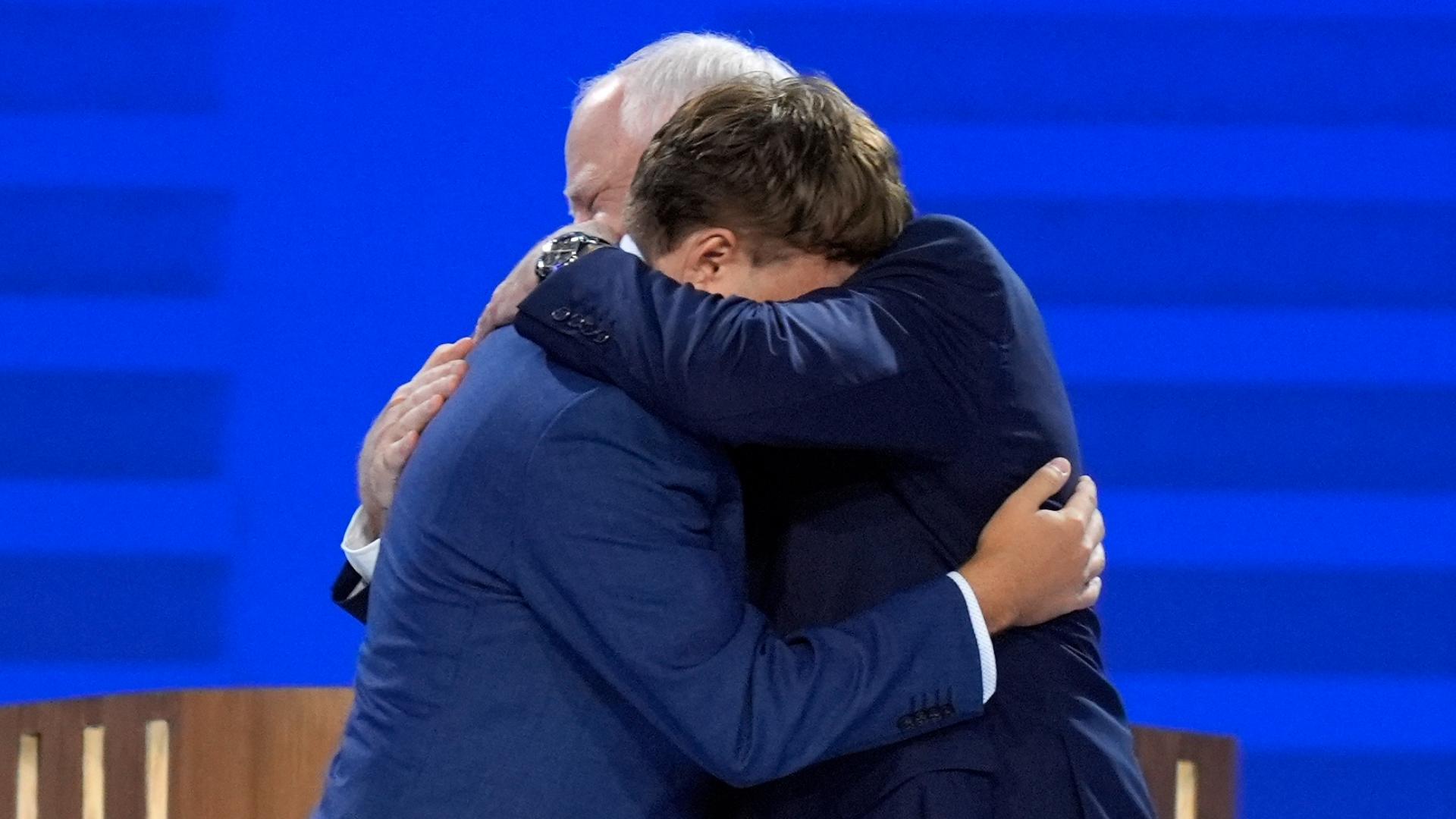 Gus Walz bares emotions during dad's DNC speech | newscentermaine.com