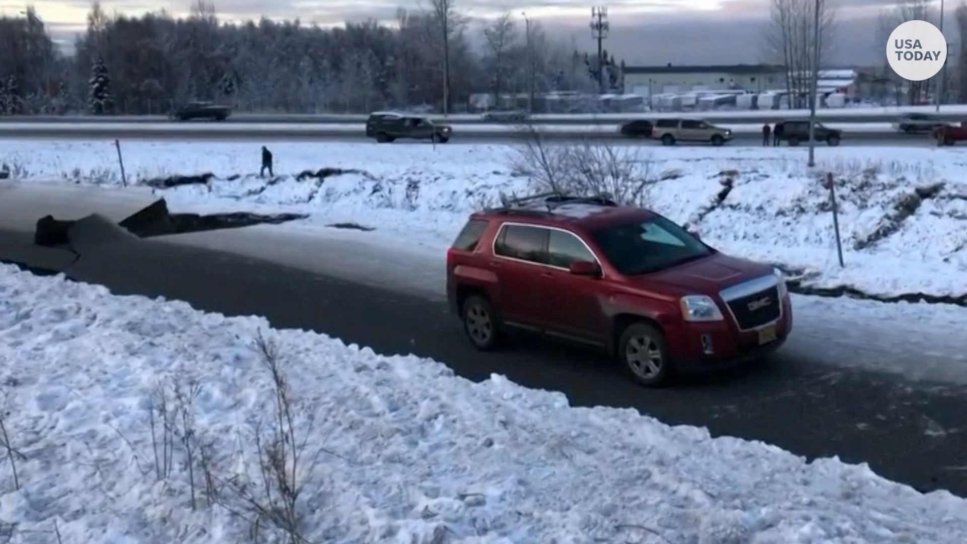 Alaska earthquake: Selfie-takers urged to stay away from ...