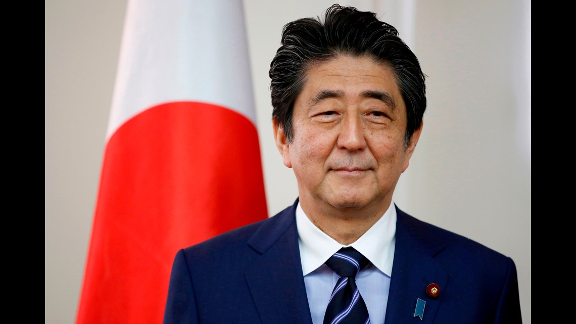 Israeli chef serves Japanese prime minister dessert in a 