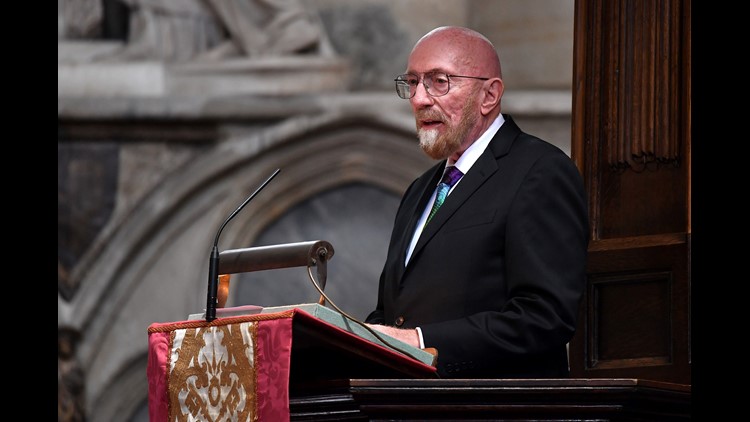stephen hawkings ashes buried, words beamed into black hole in