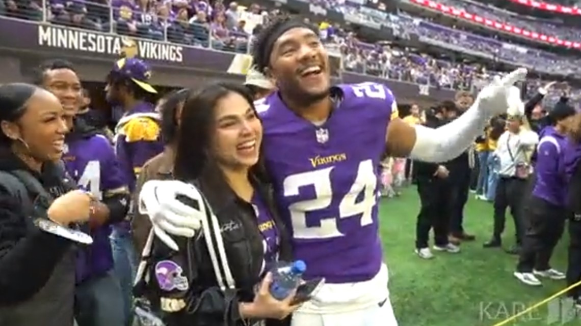 Vikings safety Cam Bynum's wife watches from sidelines ...