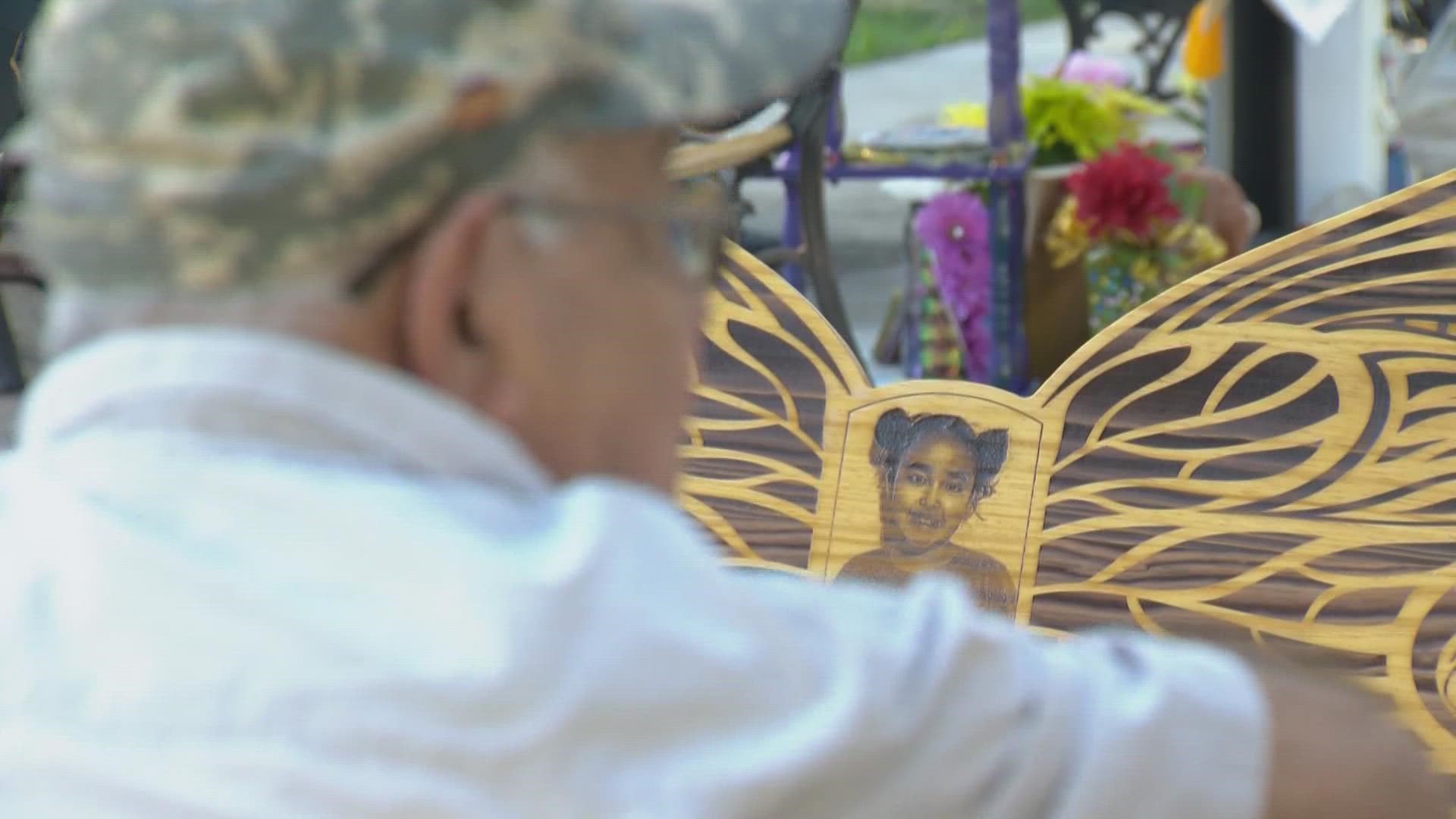 Sean Peacock said he was first contacted by the mother of 10-year-old Makenna Lee Elrod and asked if he could "customize a bench for the loss of a child."