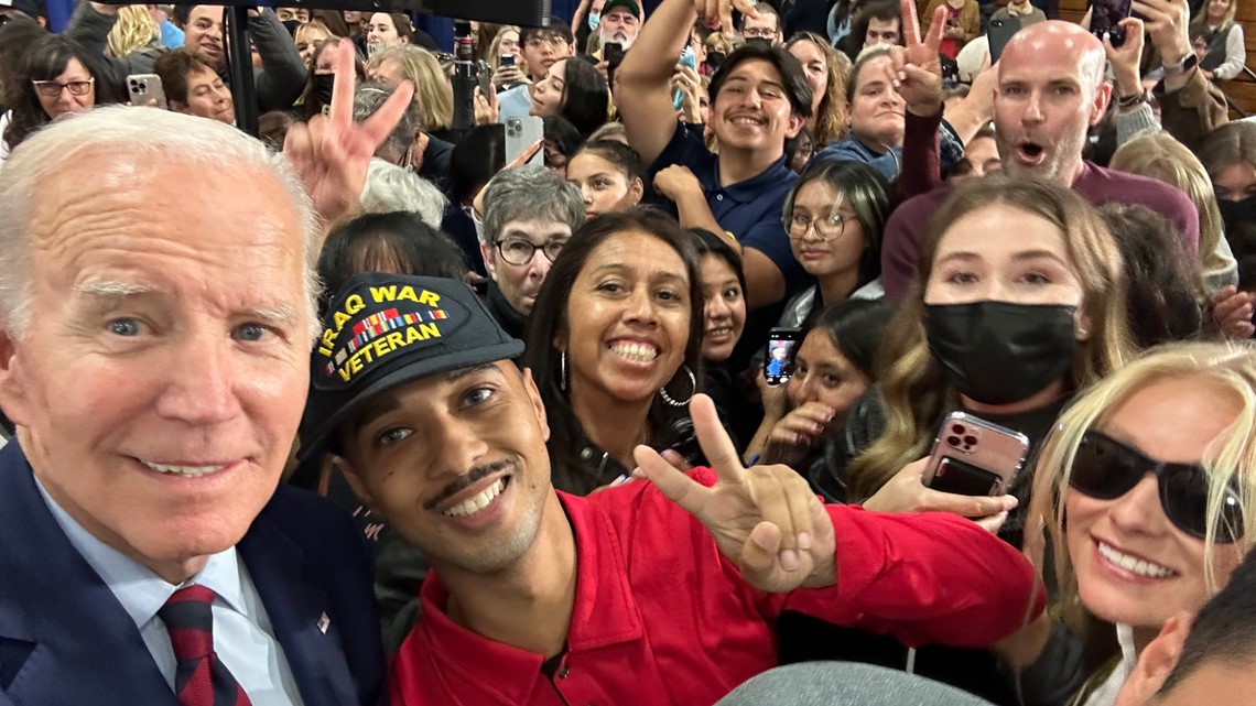 President Biden takes selfie with Iraq war veteran in San Diego - Vimarsana News
