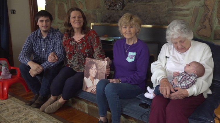 Winslow, Arkansas great-great-great grandma becomes head of 6 generations