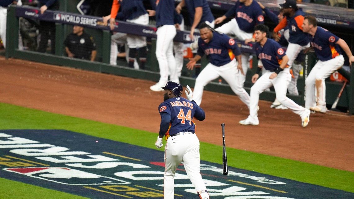 Astros fan ends up with Yordan Alvarez's Game 6 home run ball