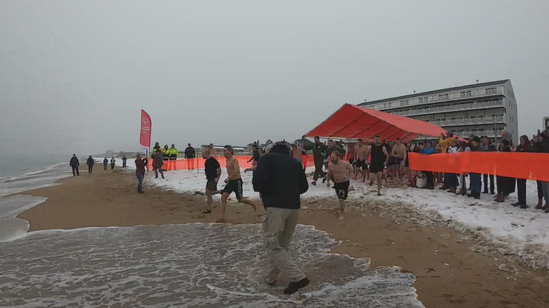 Annual Lobster Dip kicked off 2022 on Old Orchard Beach while benefiting Special Olympics Maine newscentermaine
