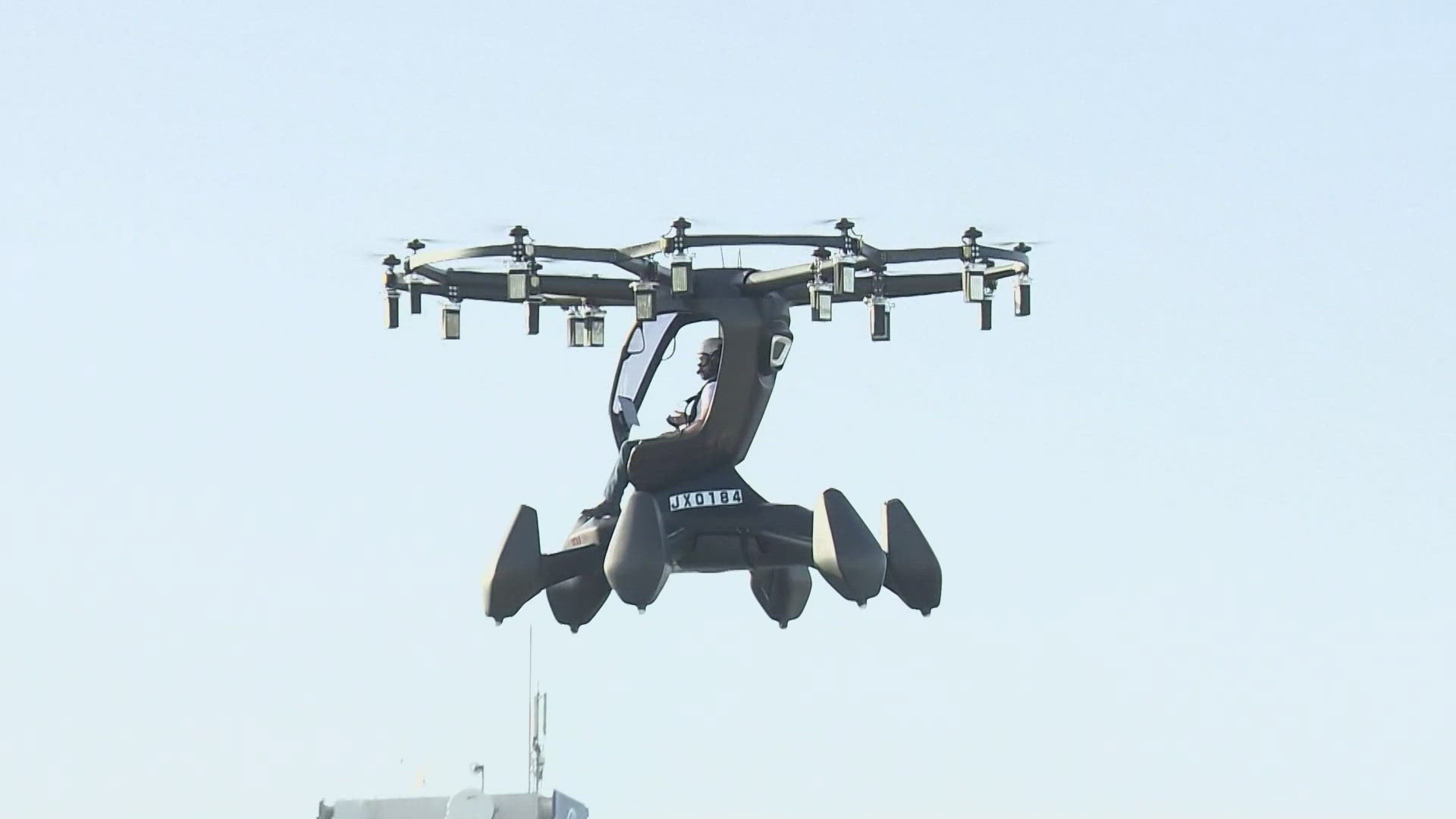 It was the first public flight for the vehicle, which flew at a height of about 10 meters above the ground, entertaining a crowd of spectators.