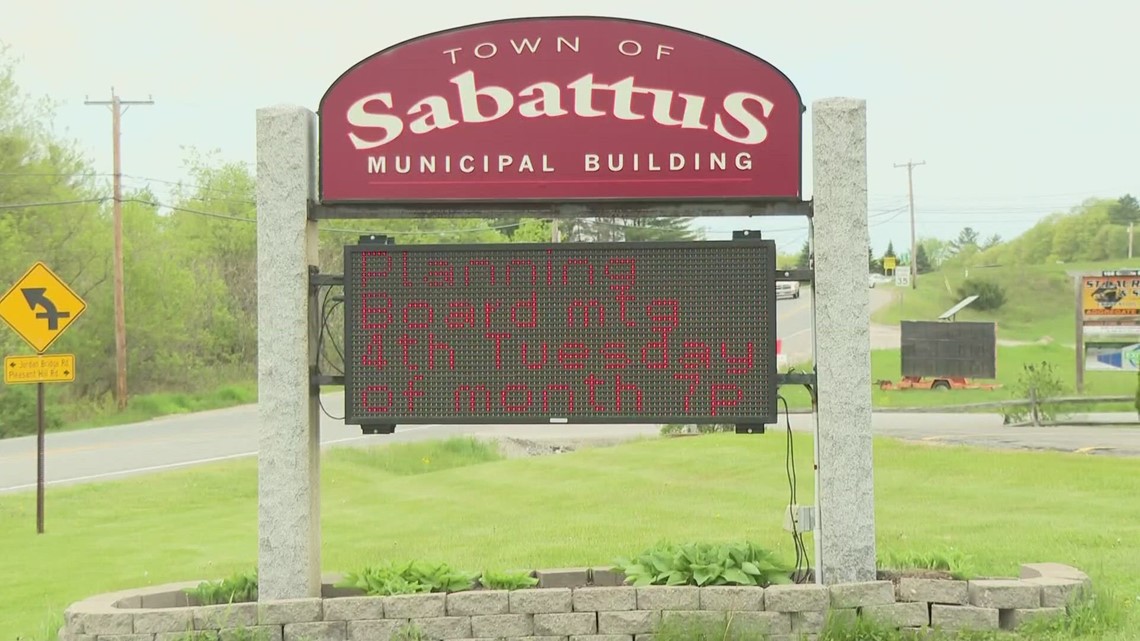 Letter of no confidence targets Sabattus town manager