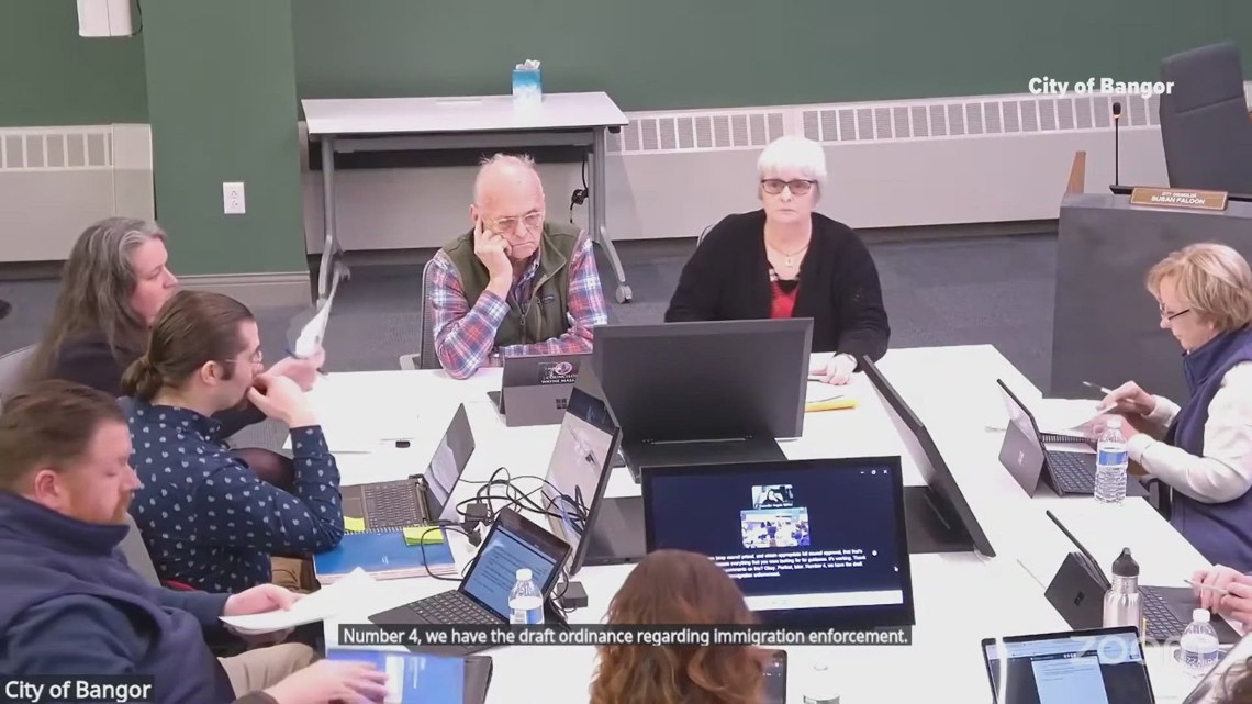 Bangor council advances proposal limiting cooperation with immigration agents