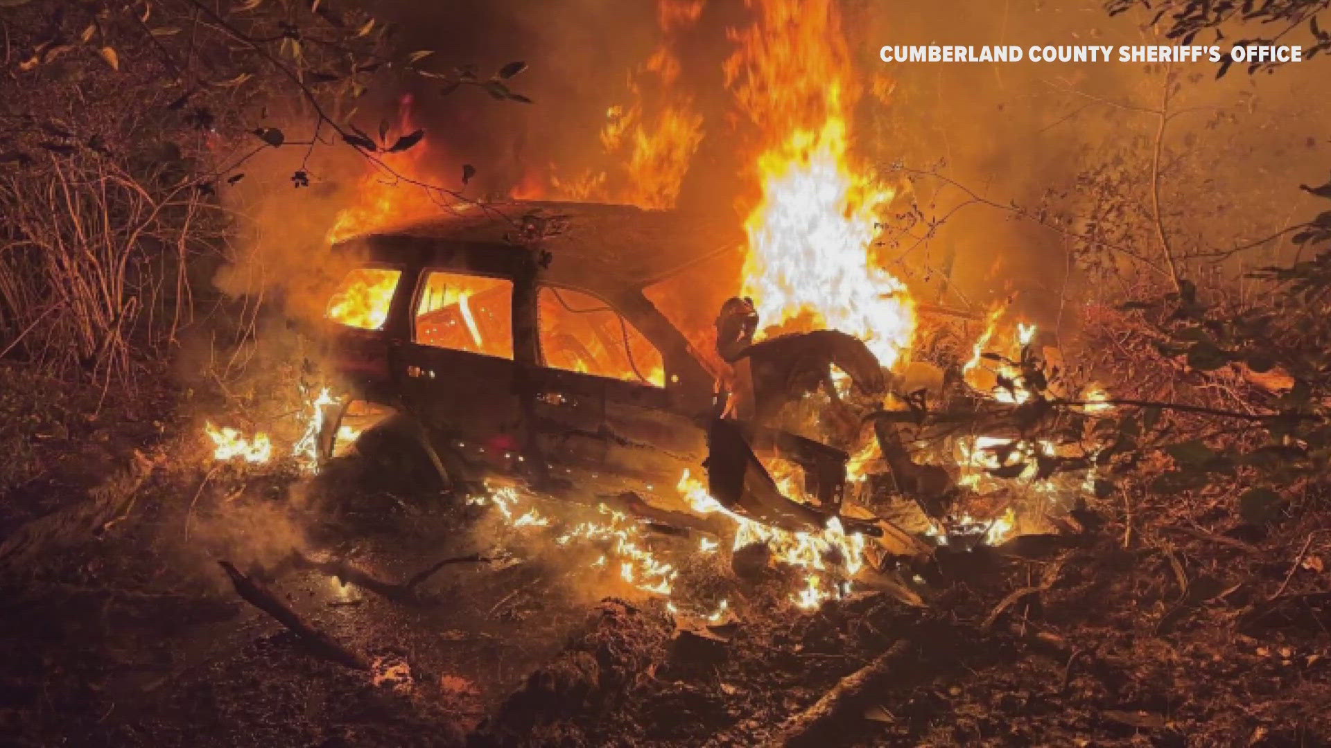 Hiram man dies after SUV crashes into tree and ignites ...