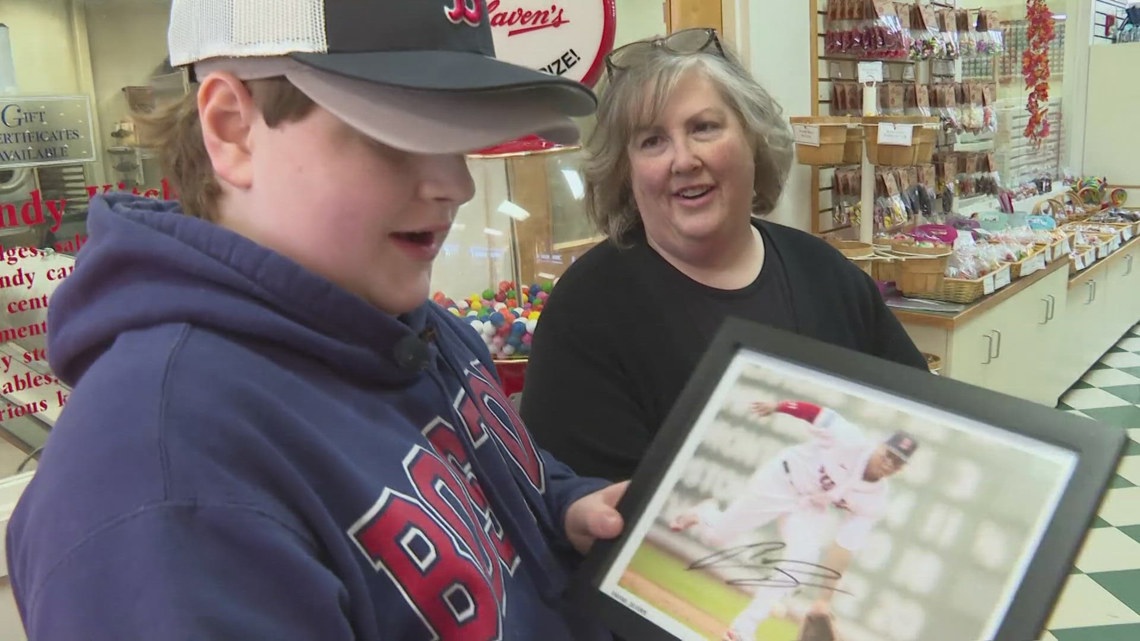 Maine teen gets sweet surprise after community rallies to support family | newscentermaine.com