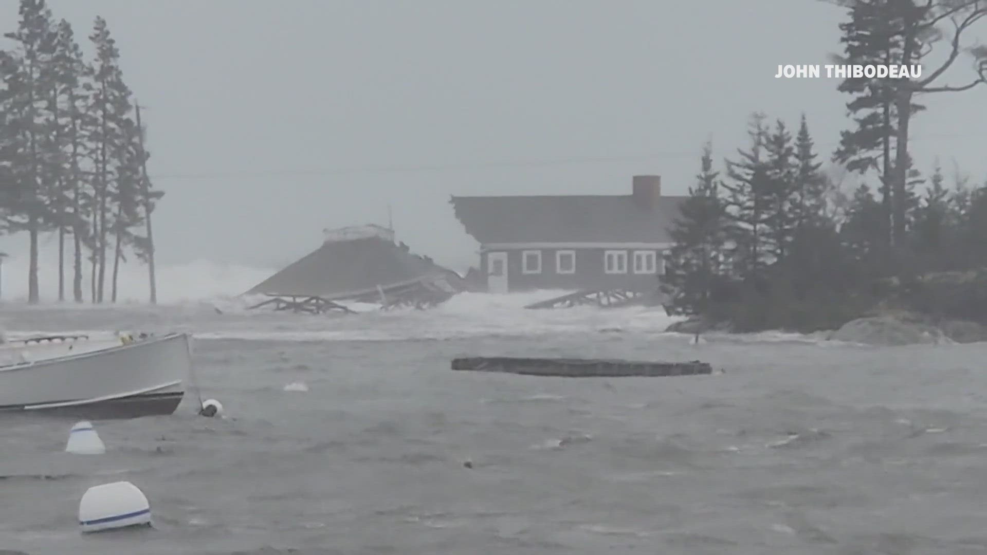 The flooding at high tide significantly damaged many coastal towns and cities.