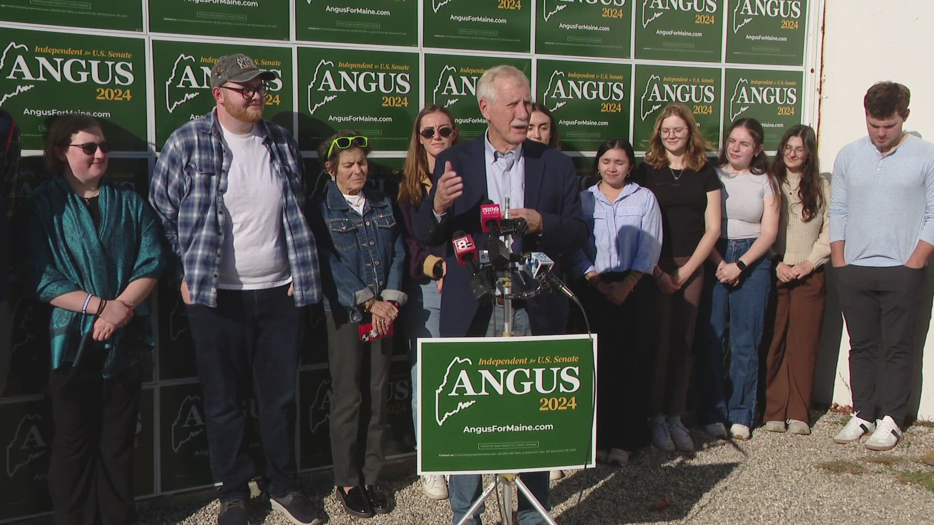 Incumbent Sen. Angus King claimed victory Wednesday afternoon in Brunswick, less than 24 hours after polls closed. 