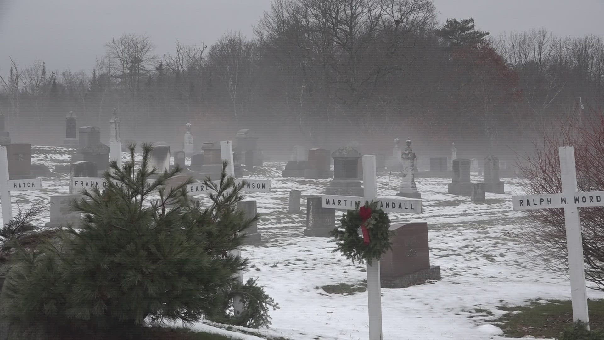 The yearly parade began more than thirty years ago, and aims to place fresh wreaths on the gravestones of fallen servicemembers