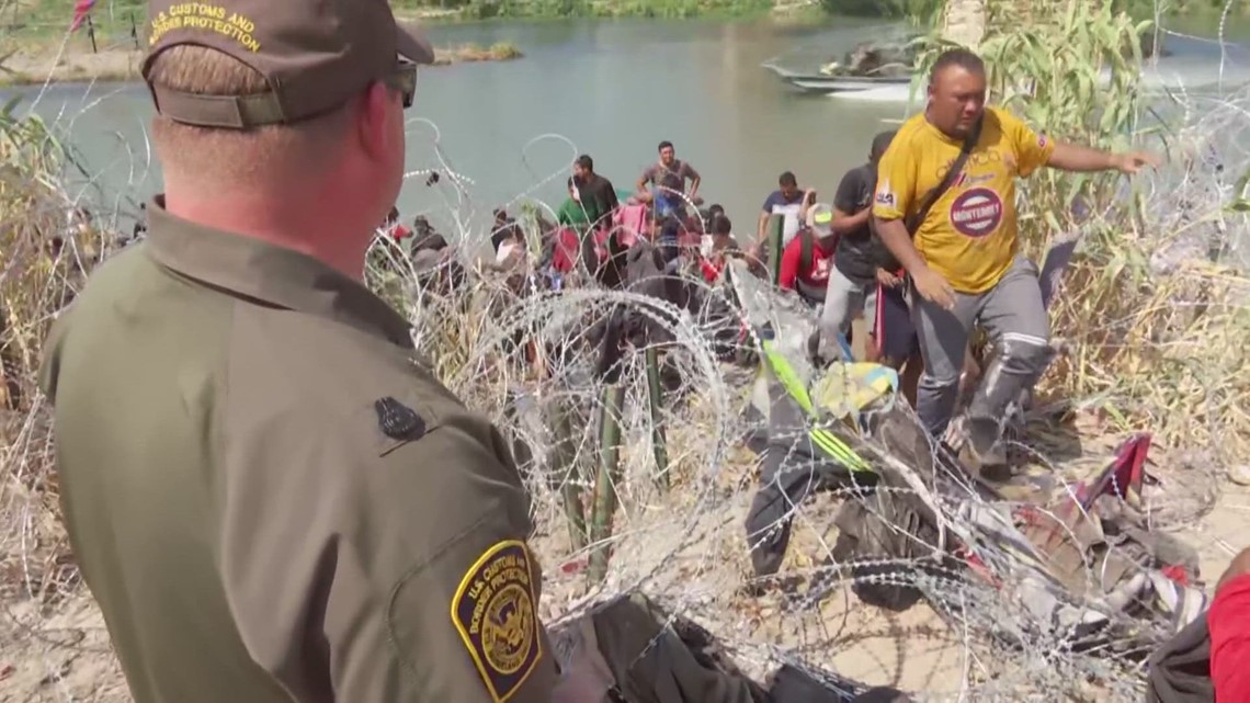 Biden administration waives 26 federal laws to allow border wall ...