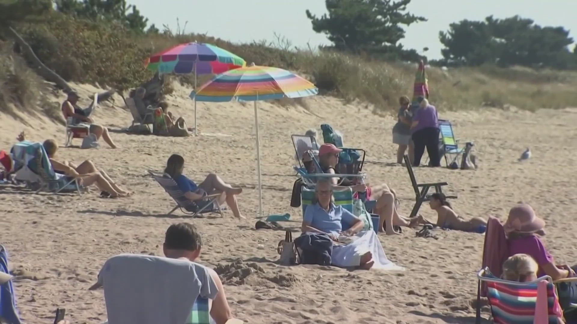 The East Coast has also been experiencing a historic dry streak, with not a single drop of rain recently in some cities.