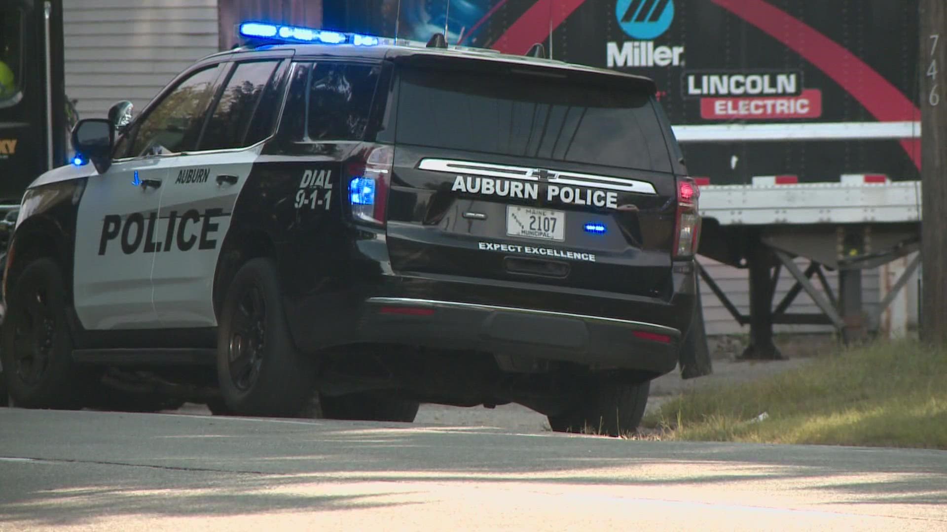 A man shot Monday morning on Washington Street N in Auburn suffered a serious but not life-threatening injury, police said.