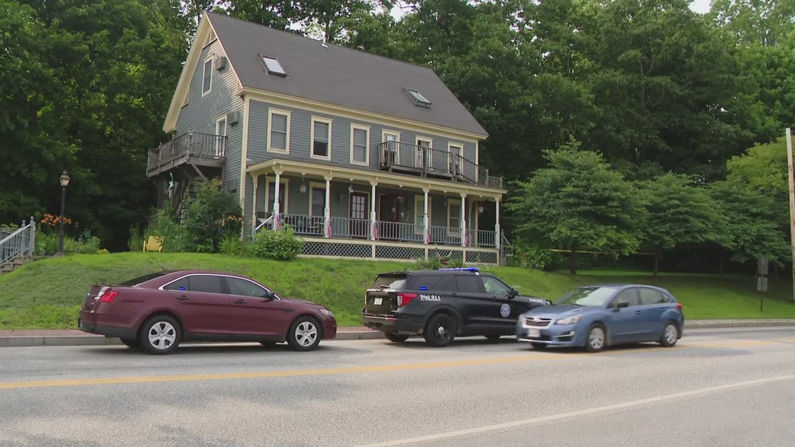 Police investigate armed standoff in Hallowell