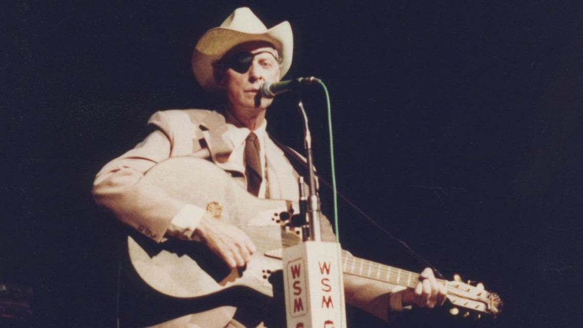 Country Music Hall of Fame curates tribute to Dick Curless ...