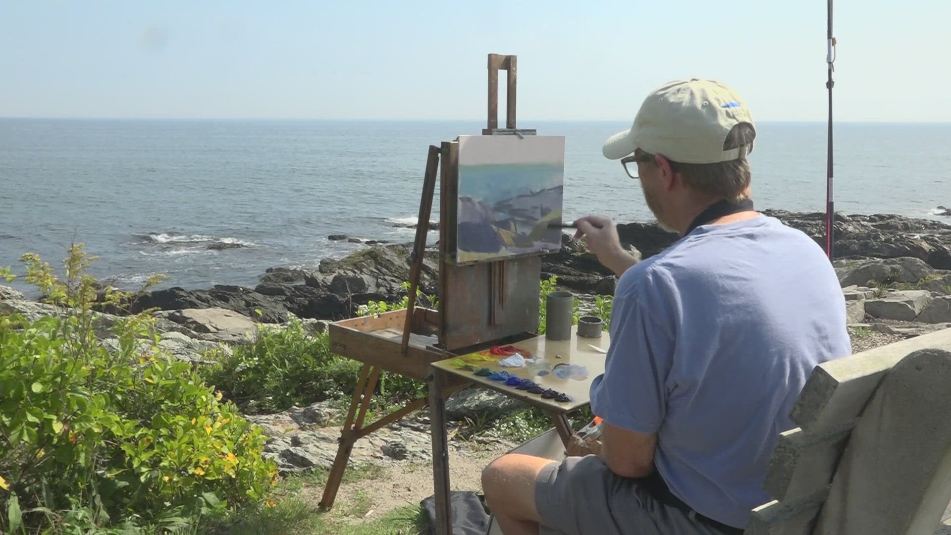 A total of 118 painters took out their easels and canvases, painting a scene of their choosing.
