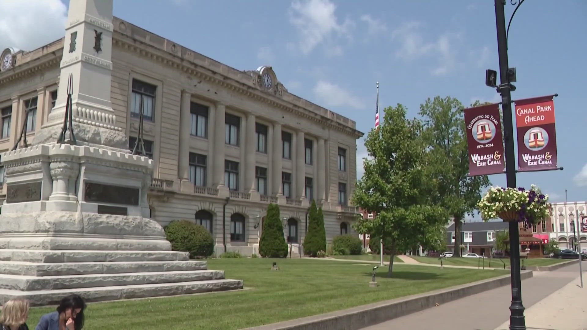 Trial begins for man accused of killing two teen girls in Indiana