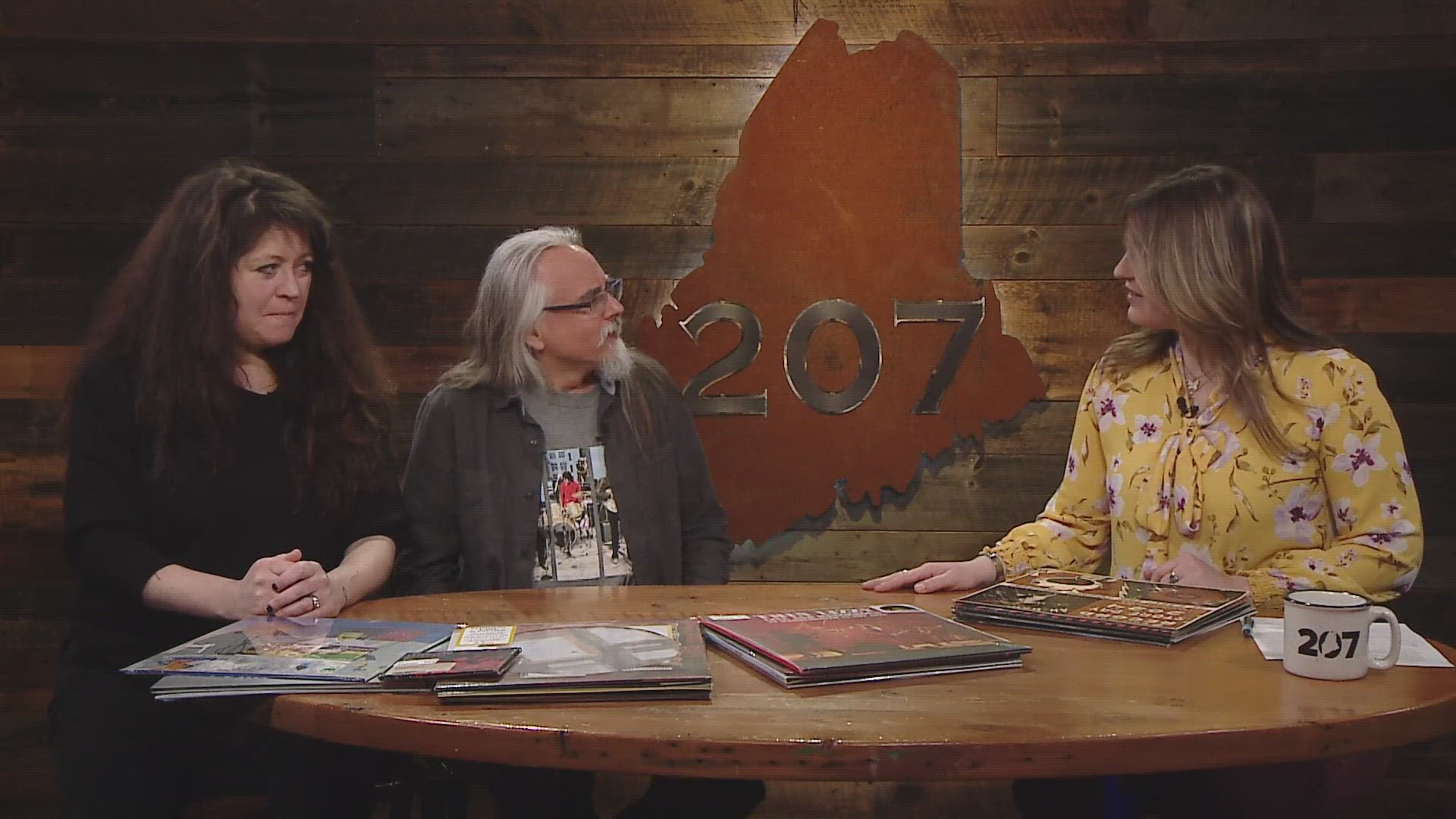 The folks from Bull Moose stopped by the 207 studio to share a snapshot of this year's vinyl selection.