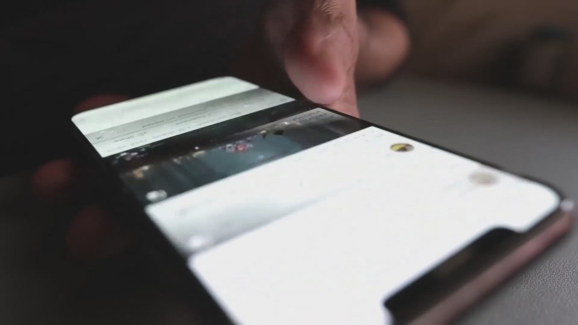 The social networking app uses AI to match students with professionals who may be interested in their expertise. 