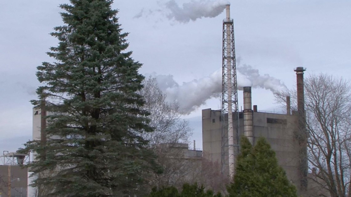 Employees at Woodland Pulp in Baileyville vote to strike