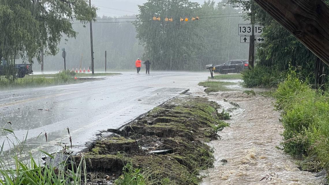 New York battered by "once in a 1000 year rainfall event