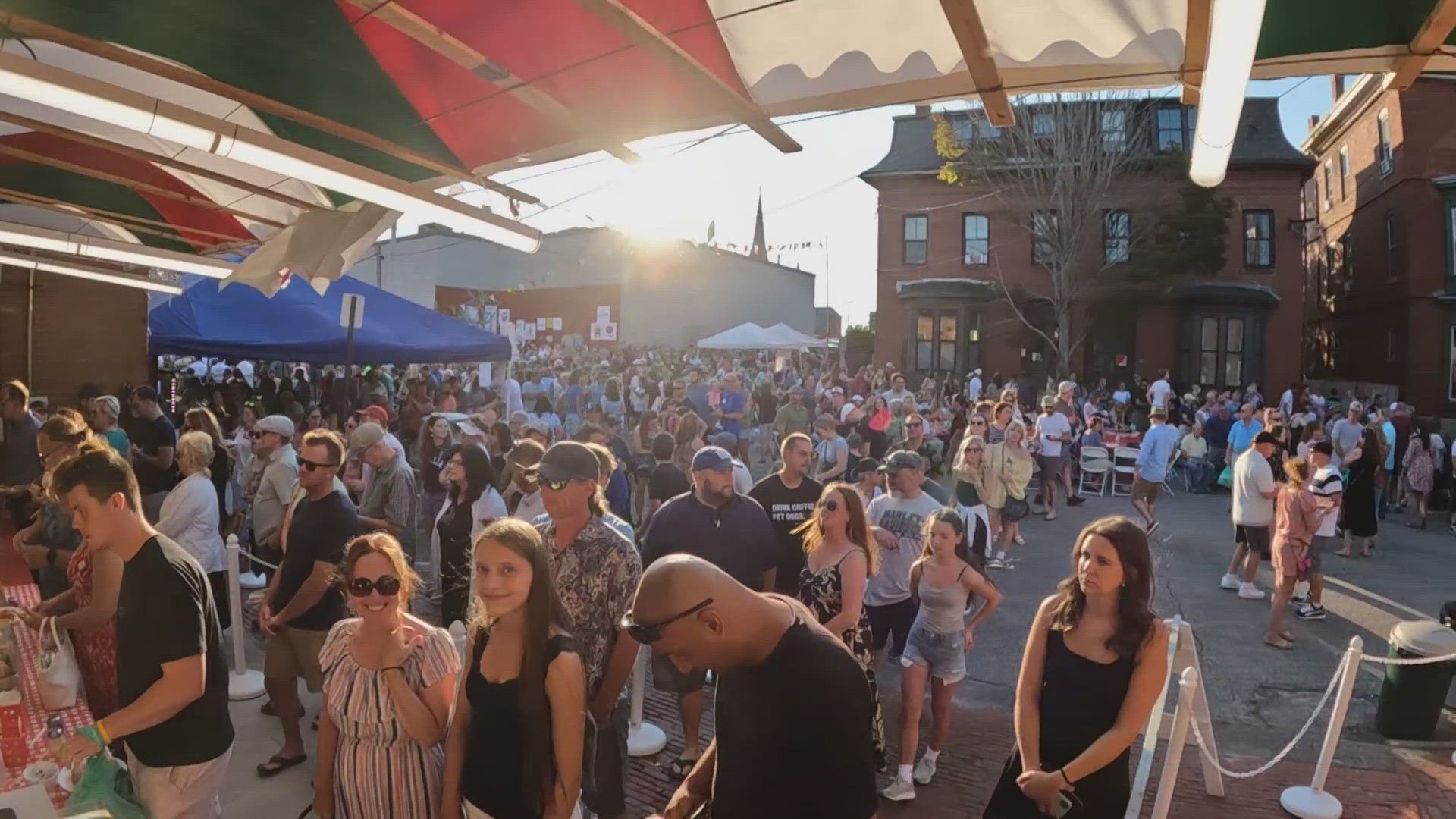 The festival featured multiple food tents, live music, games, and 13,000 cookies.