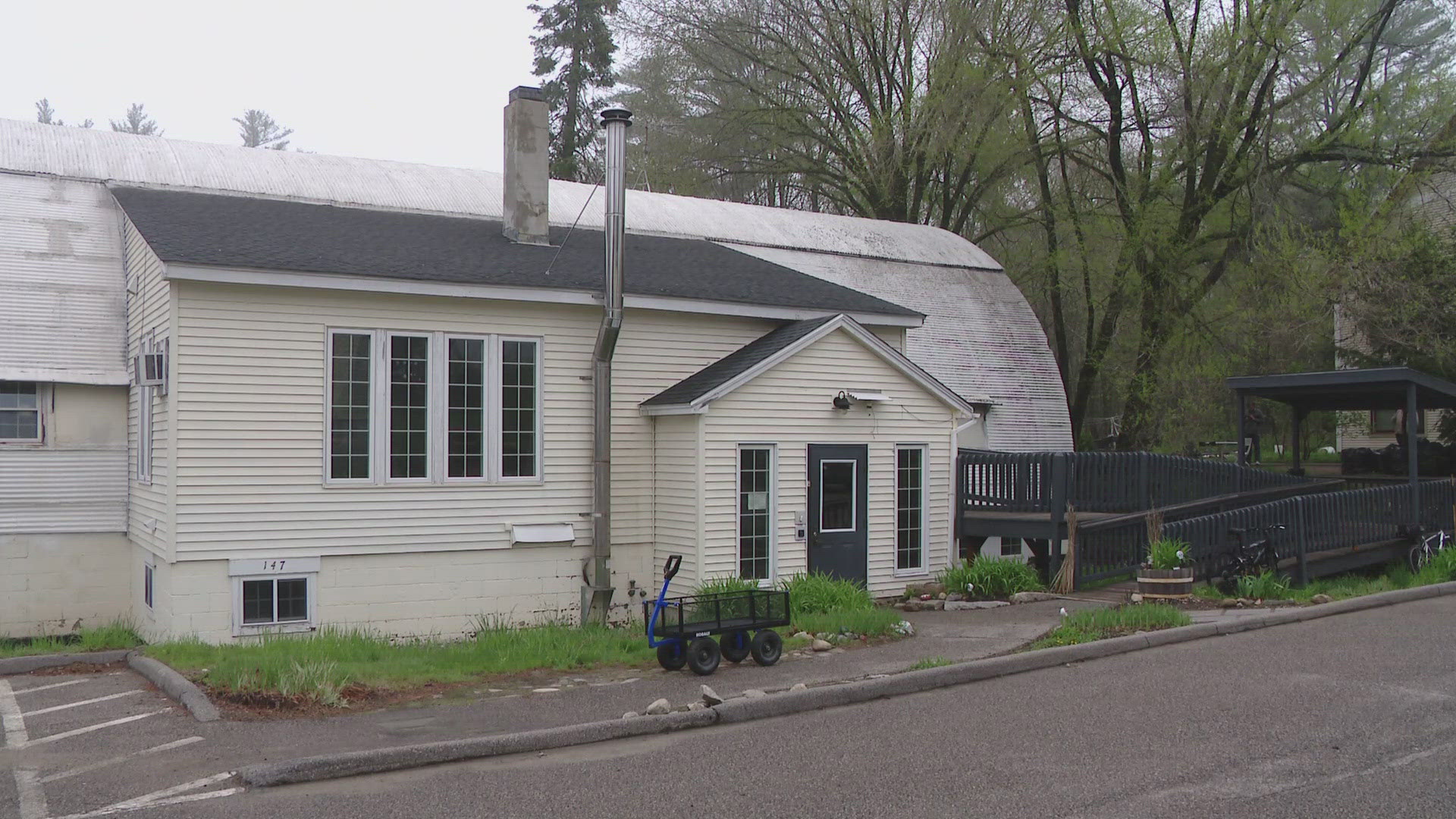 At Wednesday night's meeting, commissioners voted unanimously to take over the food pantry portion but agreed saving the shelter before Friday would not be possible.
