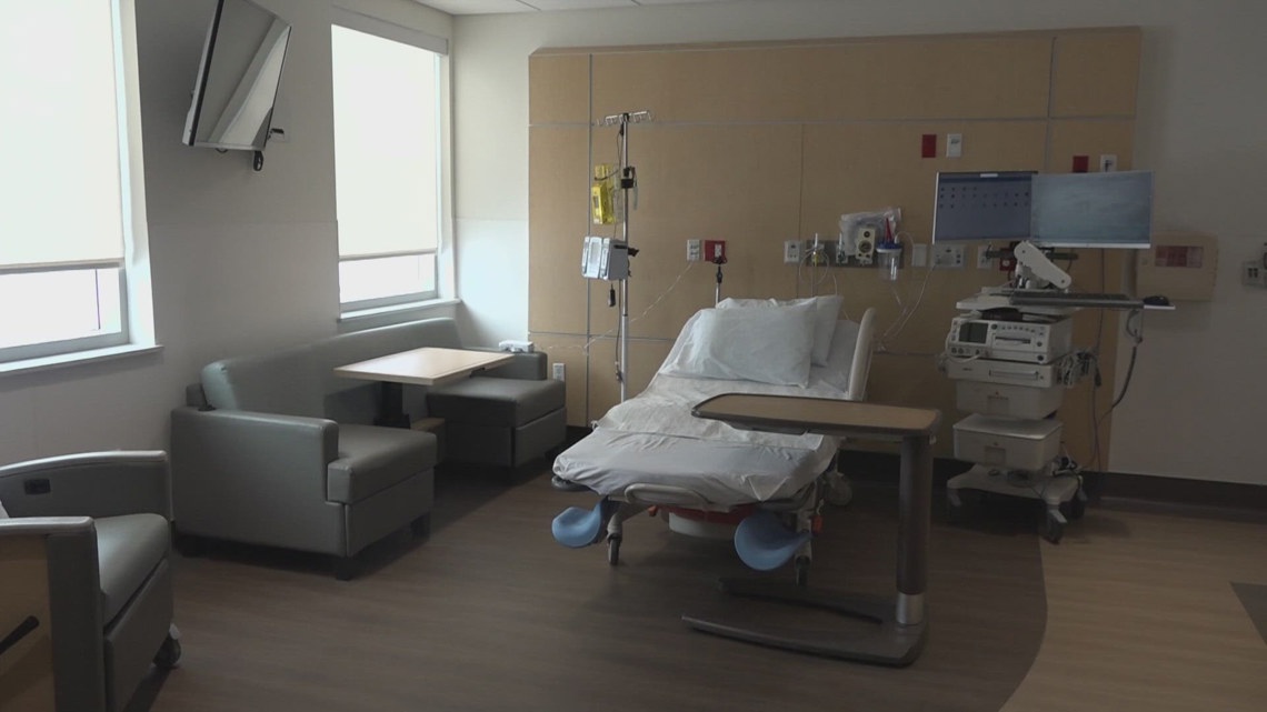 New Maine law requires 120-day notice before hospital maternity closures