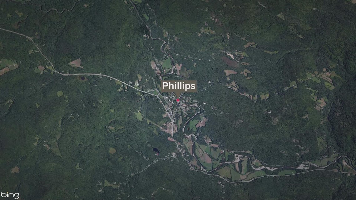 Dixfield 15yearold dies in car crash