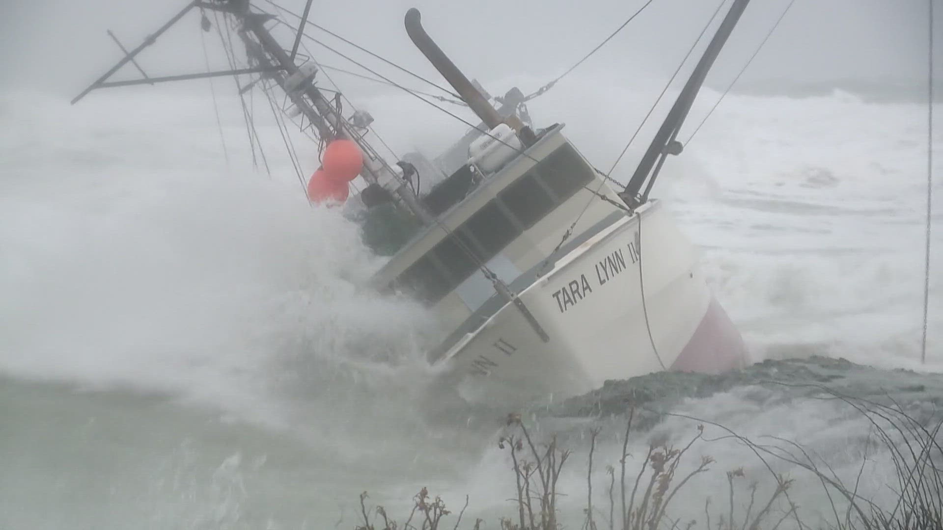 Fishing vessel that crashed in Cape Elizabeth will be demolished