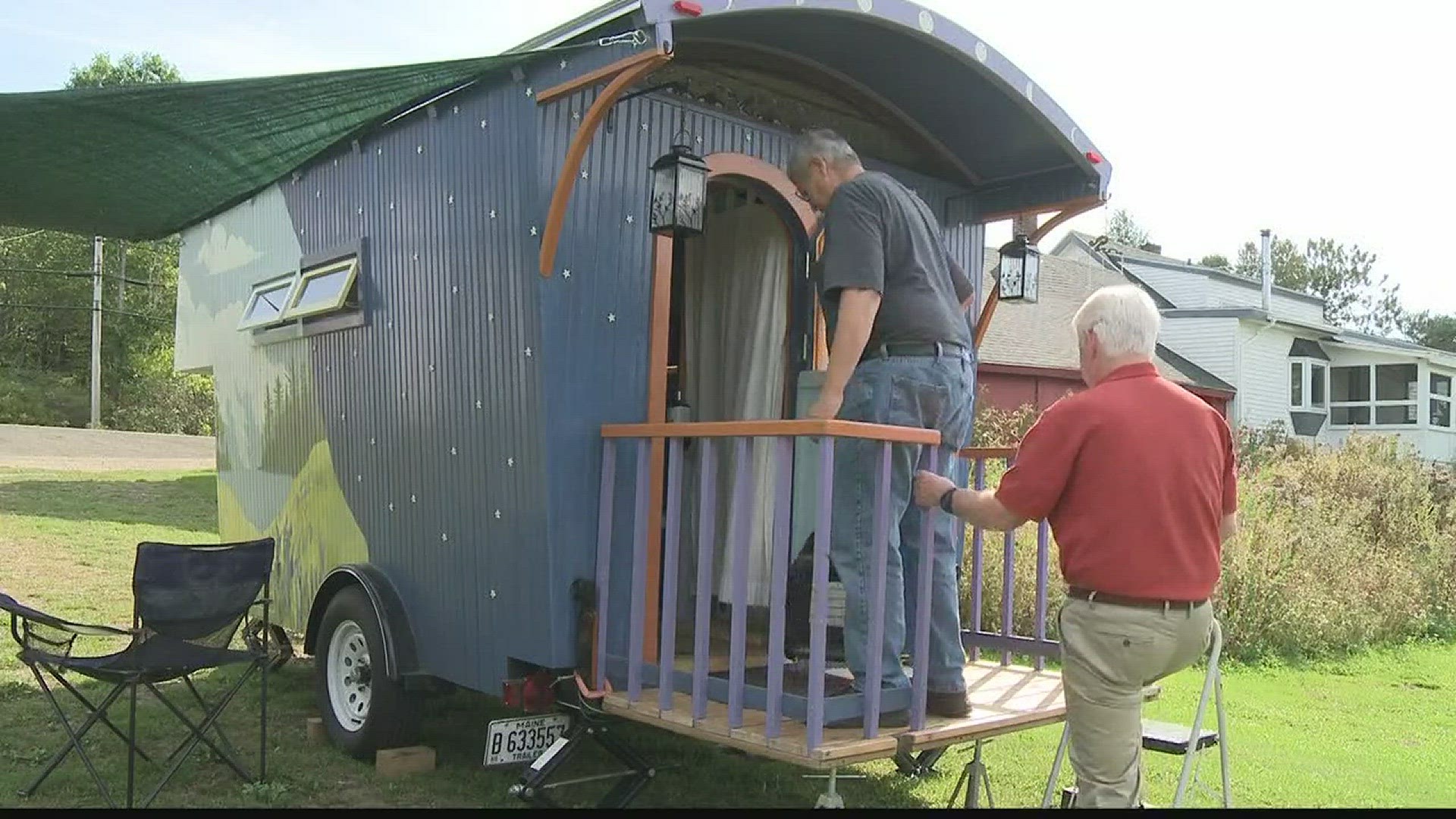 Green Outdoors: Tiny Houses