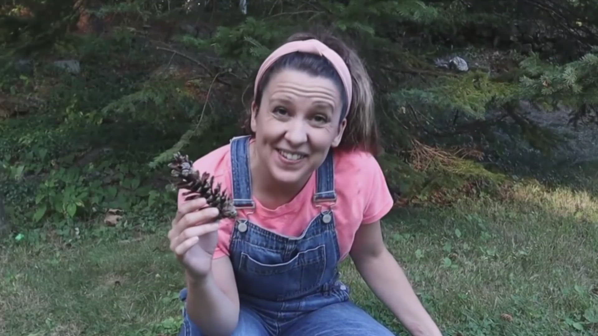 Rachel Griffin Accurso is an internet sensation who was born in Biddeford and raised in Sanford. Her educational videos for young children are popular on YouTube.