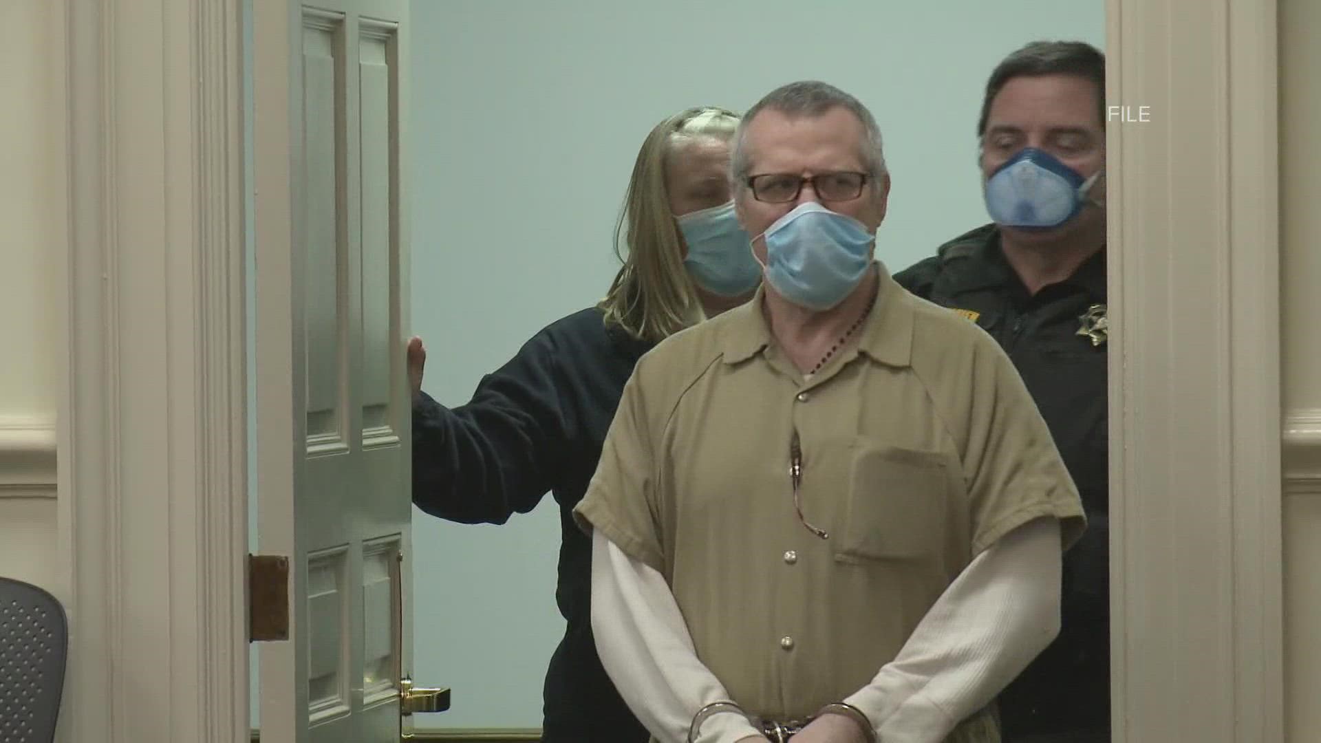 Maine has dropped a murder charge against Bruce Akers, whose conviction for killing a neighbor with a machete was overturned.