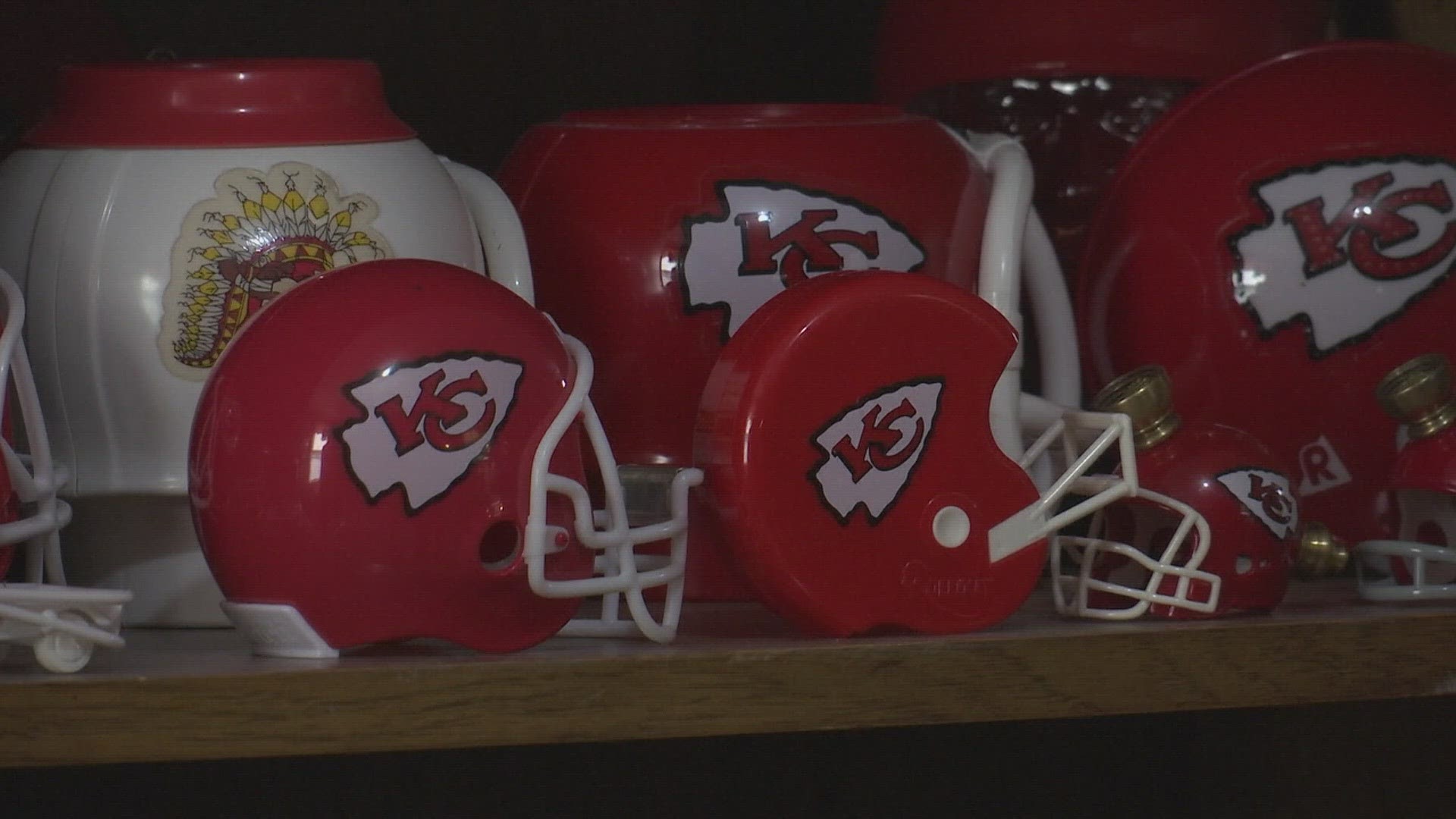 Kansas City Chiefs Ceramic Pumpkin Helmet