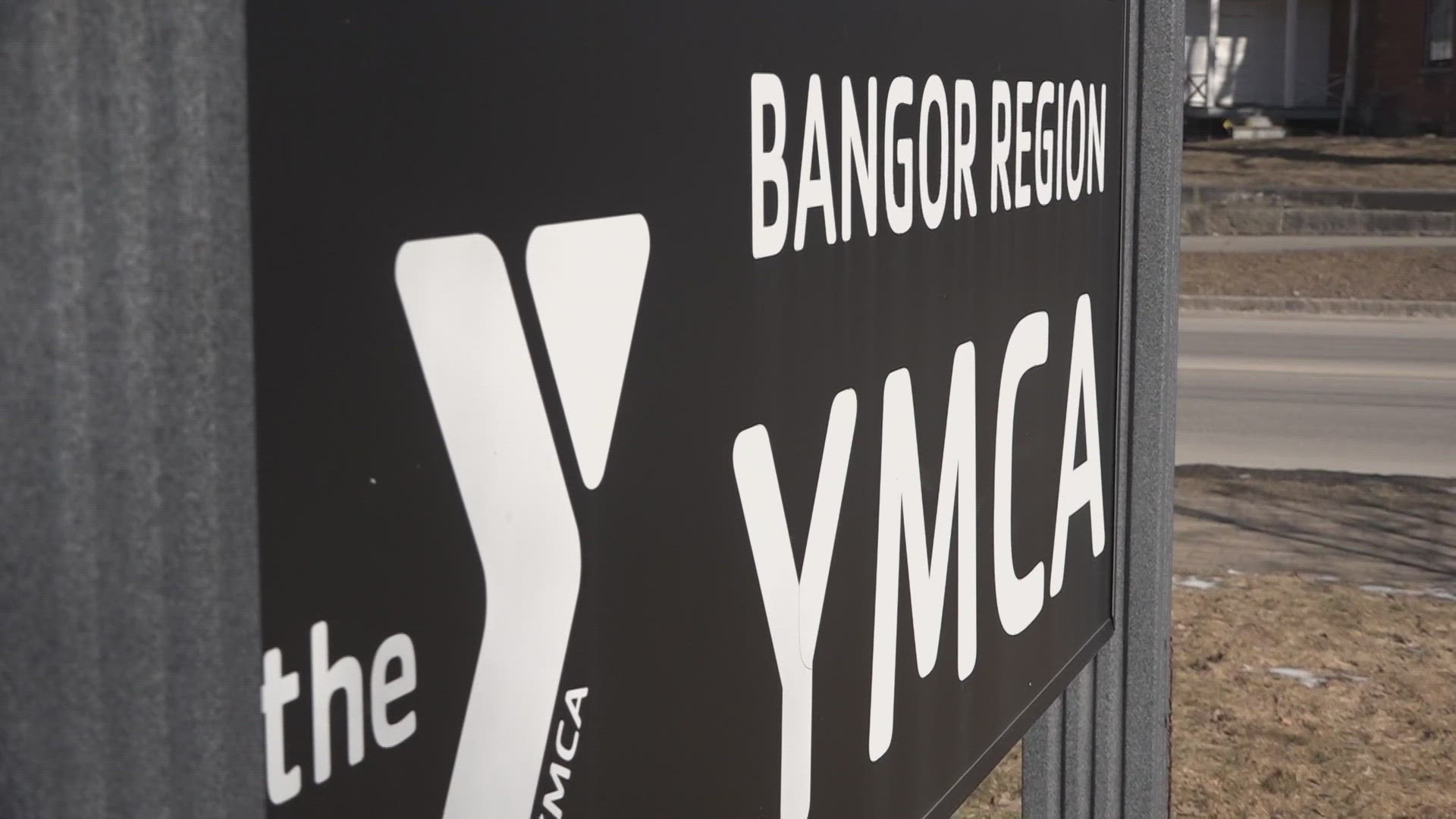 Wayne Quimby said the YMCA did nothing when his basketball coach sexually assaulted him in 1979. The YMCA said it was not to blame for the crime.