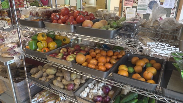 Freeport food pantry sees increase in people needing assistance