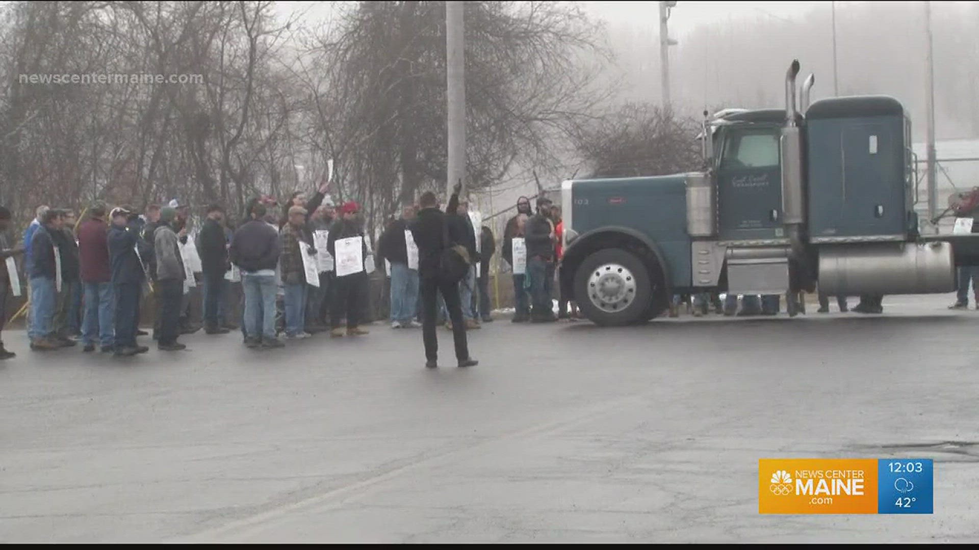 Striking workers at the Hannaford Distribution Center in South Portland are expressing their frustration with contract negotiations