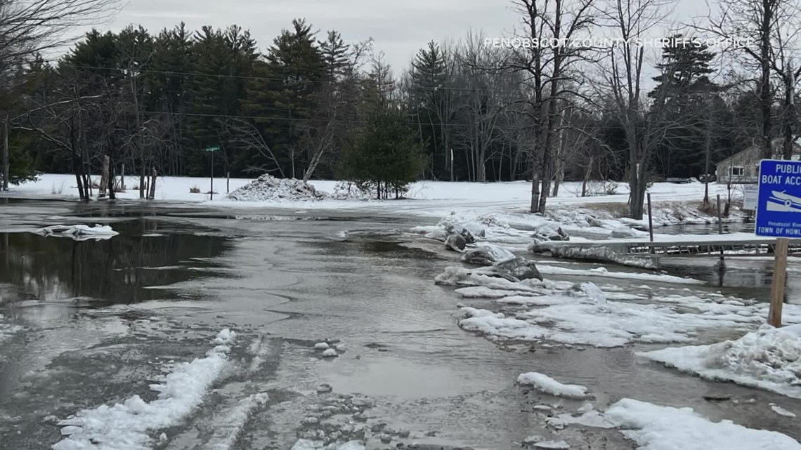 Ice jam causing flooding in Howland area