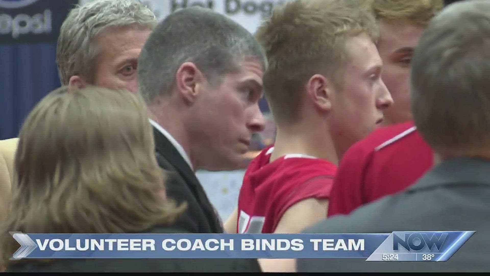 Volunteer assistant coach binds basketball team
