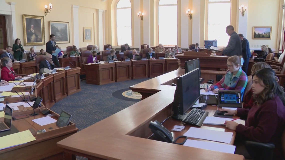 Maine lawmakers debate expanding ranked-choice voting amid constitutional concerns